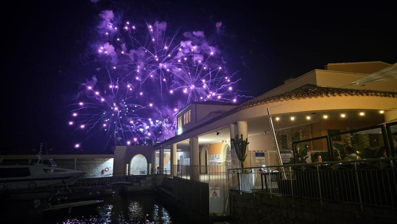 Hôtel La Fiancée du Pirate Villefranche-sur-Mer Esterno foto